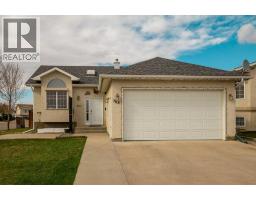 1118 25 Avenue, Coaldale, Alberta