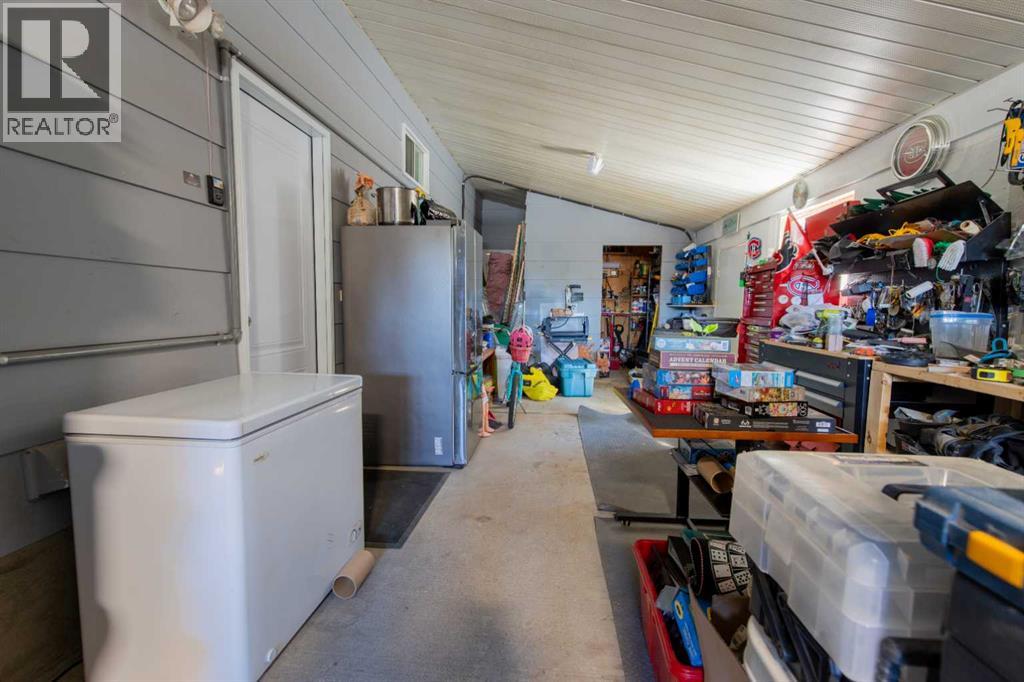 1047 Lakemount Boulevard S, Lethbridge, Alberta  T1K 3S6 - Photo 30 - A2308147