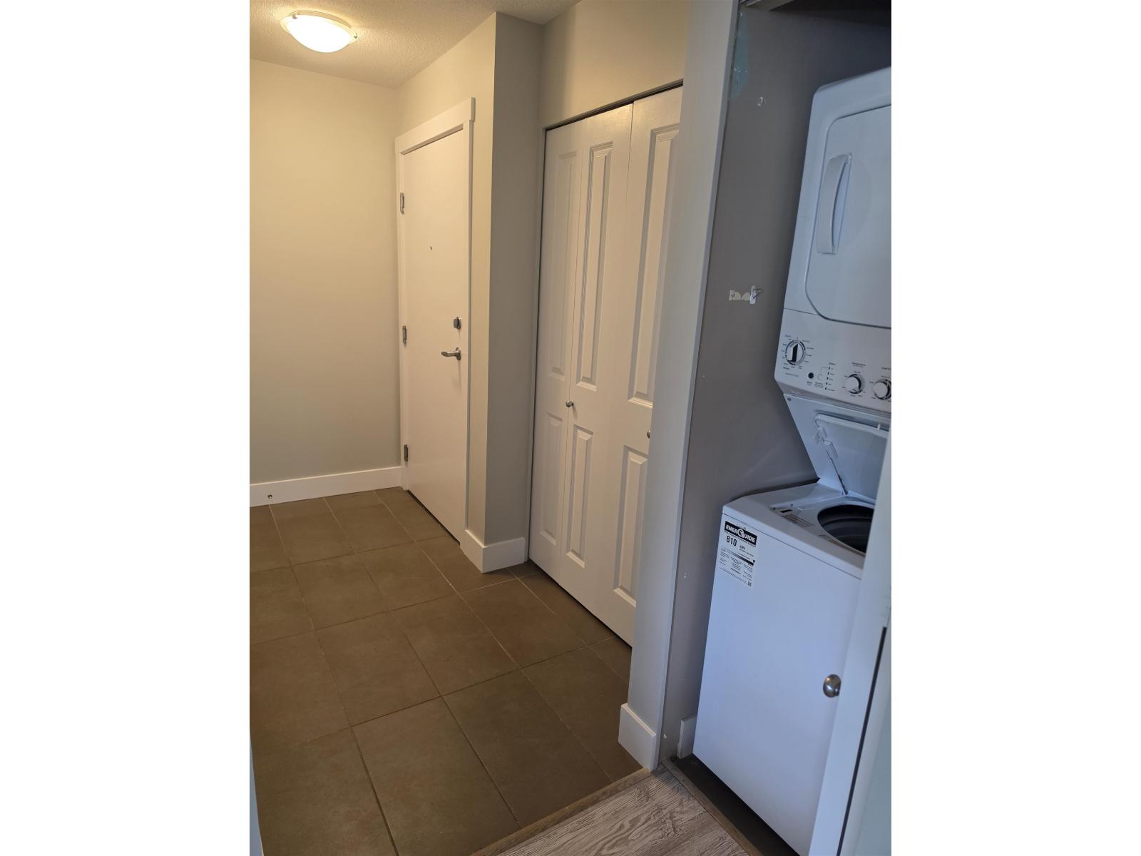 Unknown Address, , - Photo 16 - R3120807