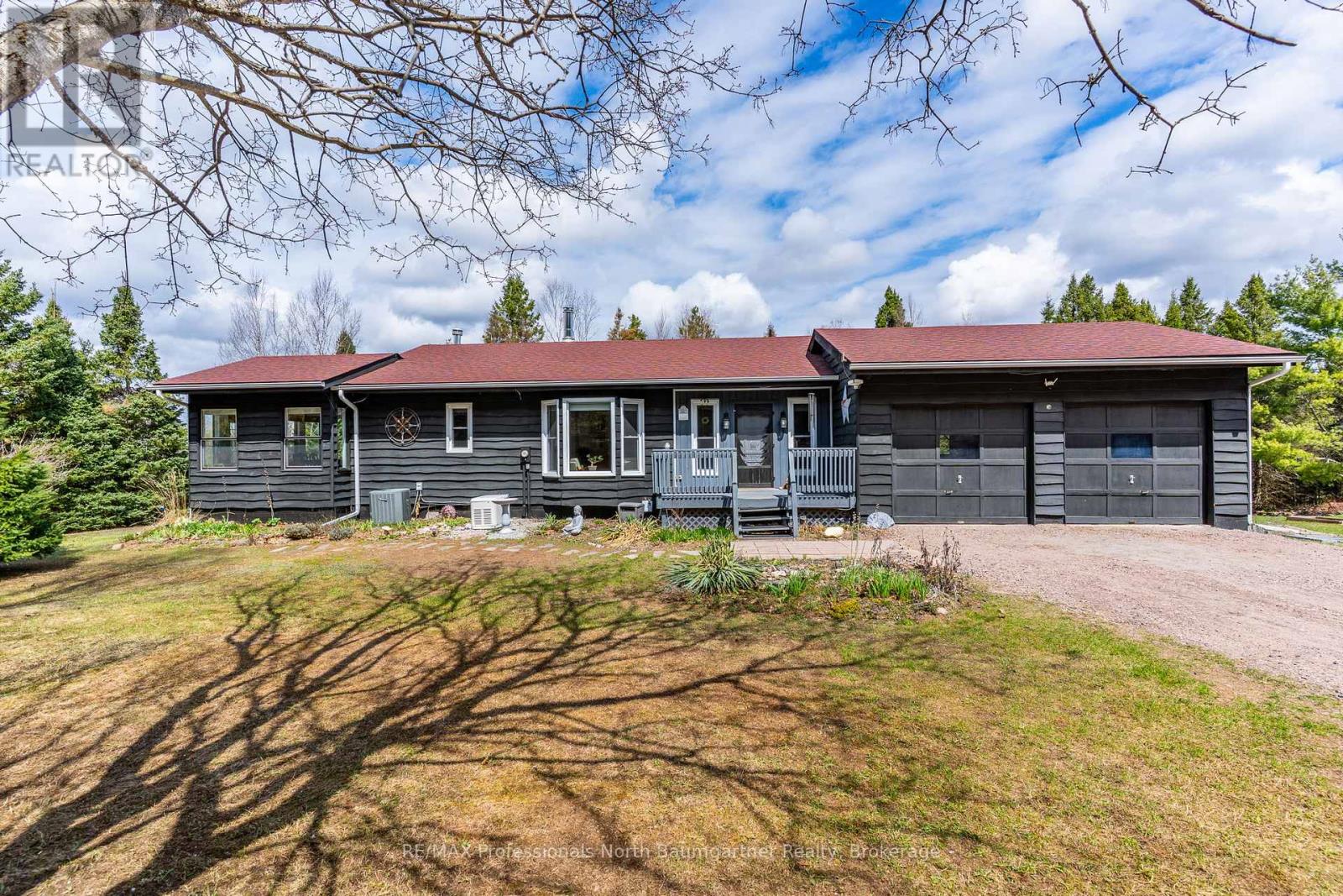 1591 IRONDALE ROAD, Highlands East, Ontario