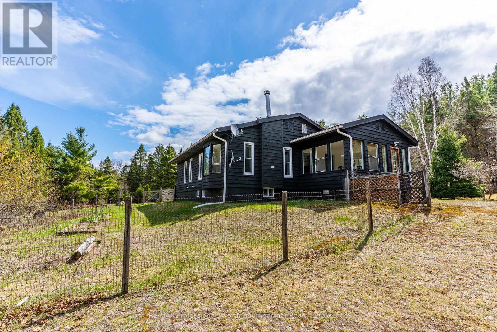 1591 Irondale Road, Highlands East, Ontario  K0M 1X0 - Photo 37 - X13105380