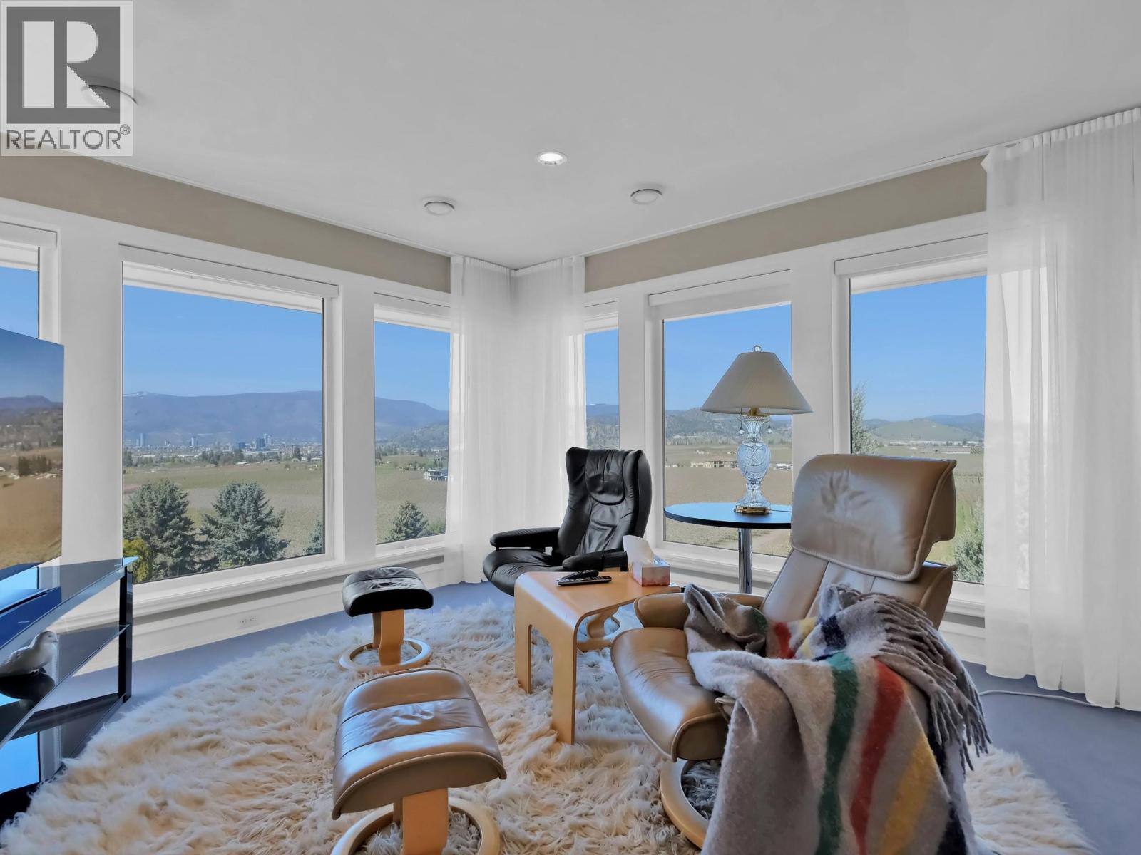 3240 Pooley Road, Kelowna, British Columbia  V1W 4G7 - Photo 18 - 10386706