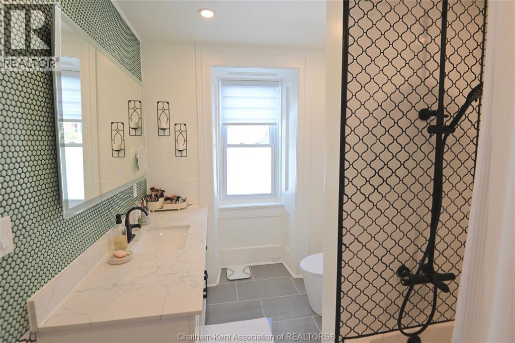 17 Cunningham Avenue, Ridgetown, Ontario  N0P 2C0 - Photo 30 - 26010401