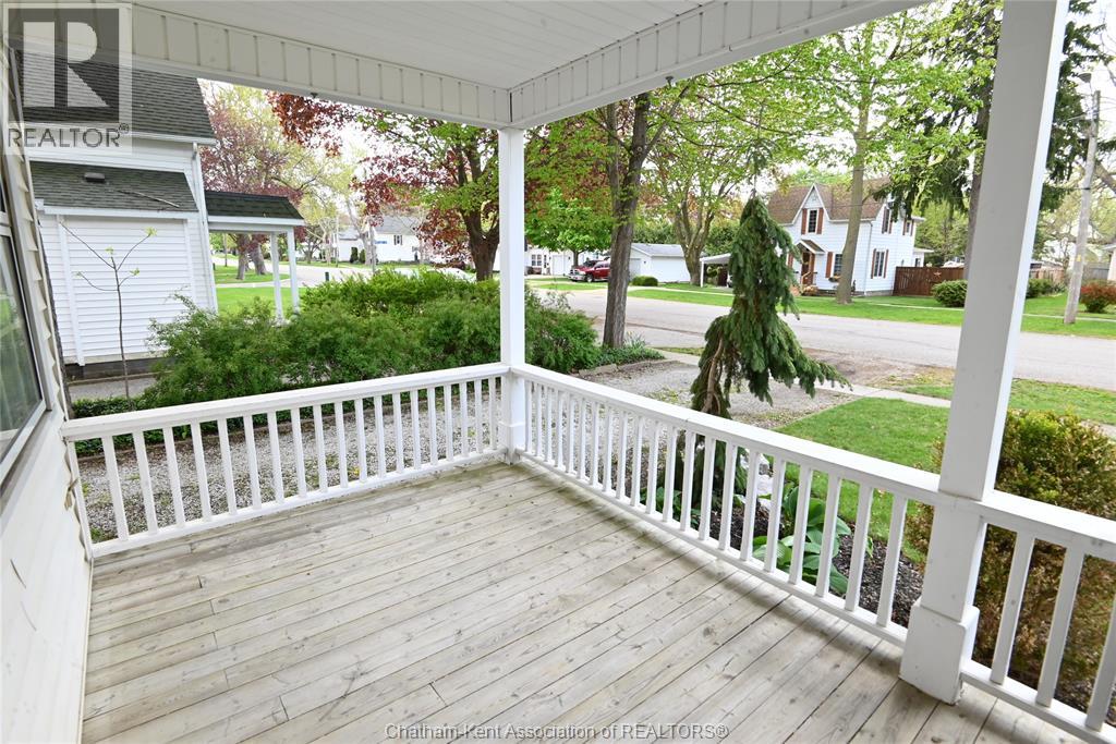 17 Cunningham Avenue, Ridgetown, Ontario  N0P 2C0 - Photo 4 - 26010401