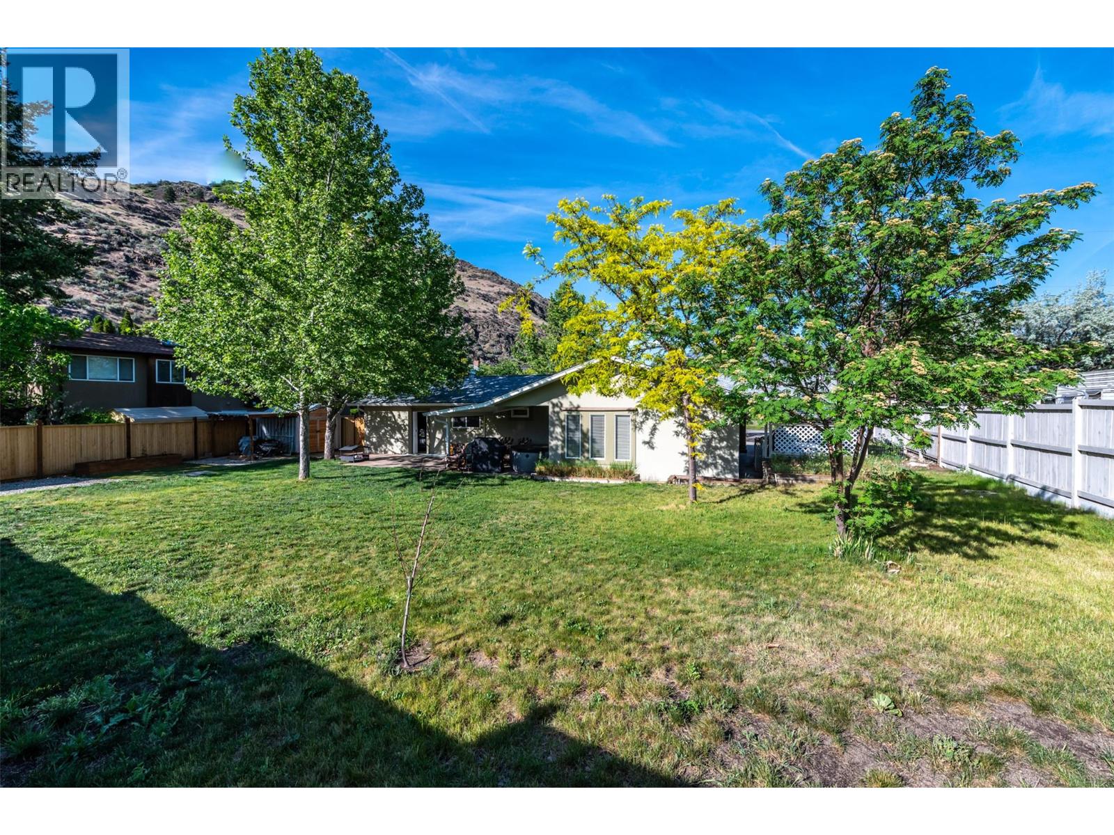 1080 MORNINGSTAR Road, Oliver, British Columbia
