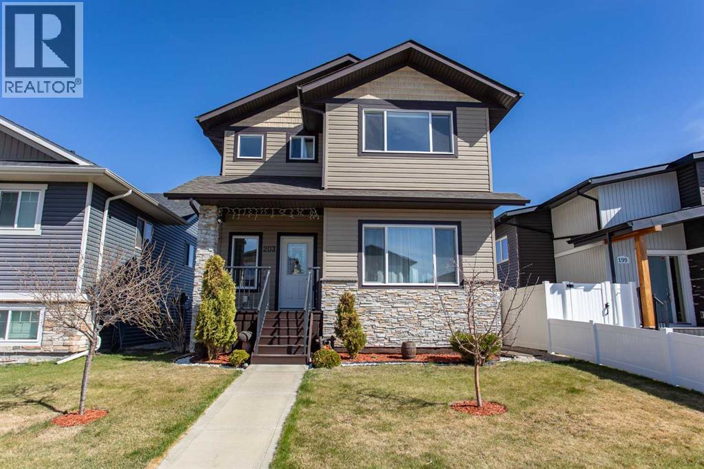 203 Livingston Close, red deer, Alberta