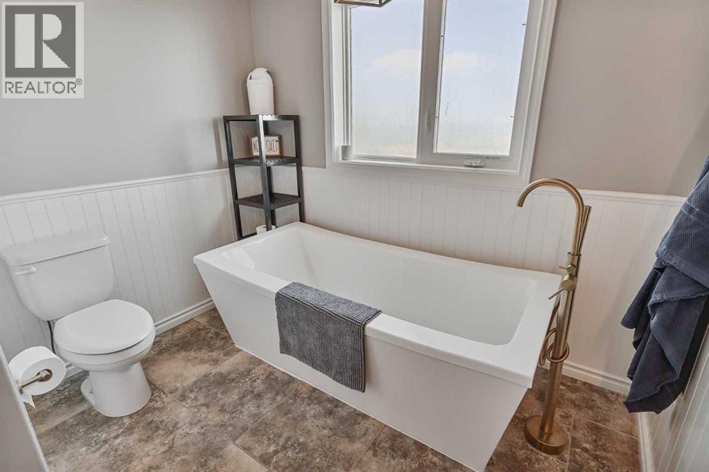 4213 Sundance Drive, Coalhurst, Alberta  T0L 0V0 - Photo 16 - A2309347