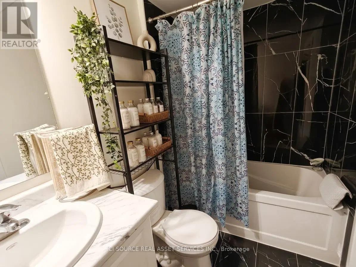 321 - 755 Omega Drive, Pickering, Ontario  L1V 0H1 - Photo 11 - E13061134