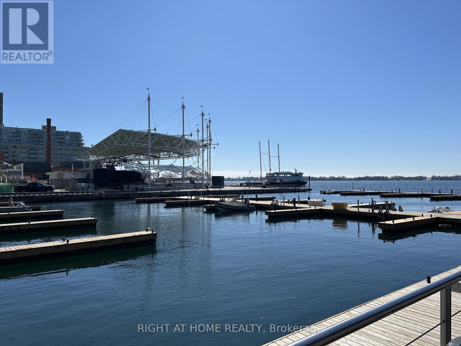 1608 - 250 Queens Quay W, Toronto, Ontario  M5J 2N2 - Photo 17 - C13105412