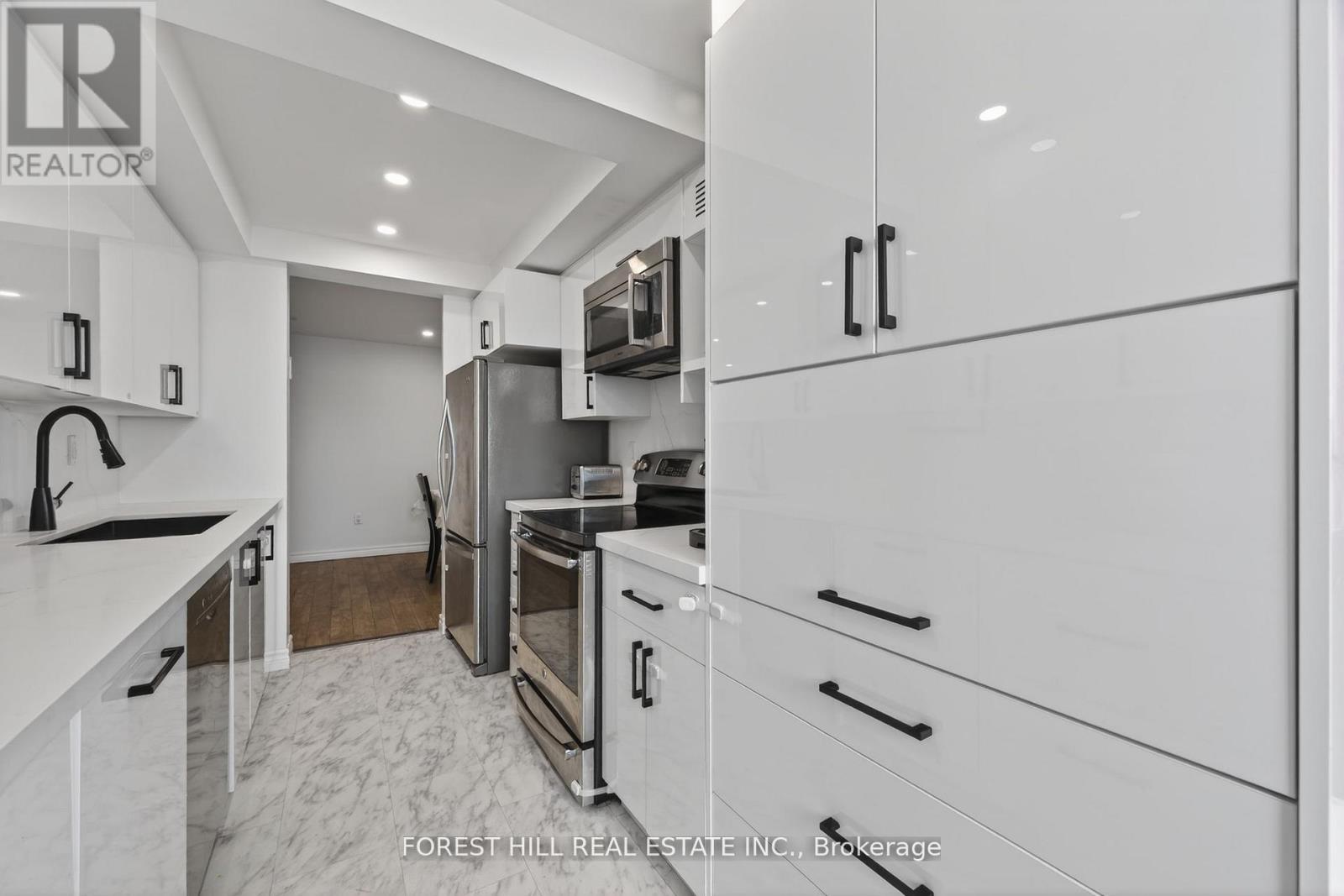 1705 - 100 Antibes Drive, Toronto, Ontario  M2R 3N1 - Photo 8 - C13105424