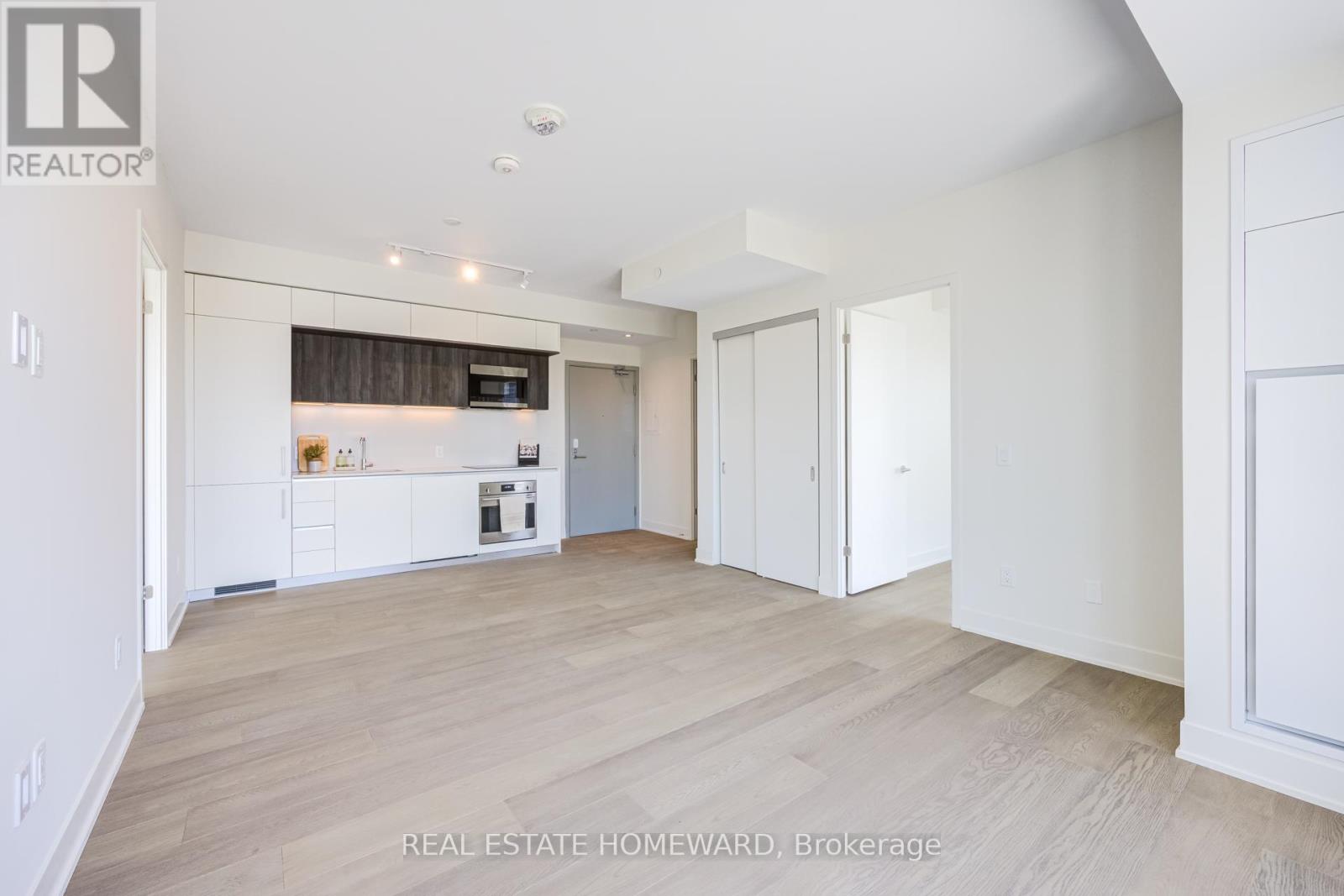 404 - 322 Dupont Street, Toronto, Ontario  M5R 0E3 - Photo 12 - C13105458