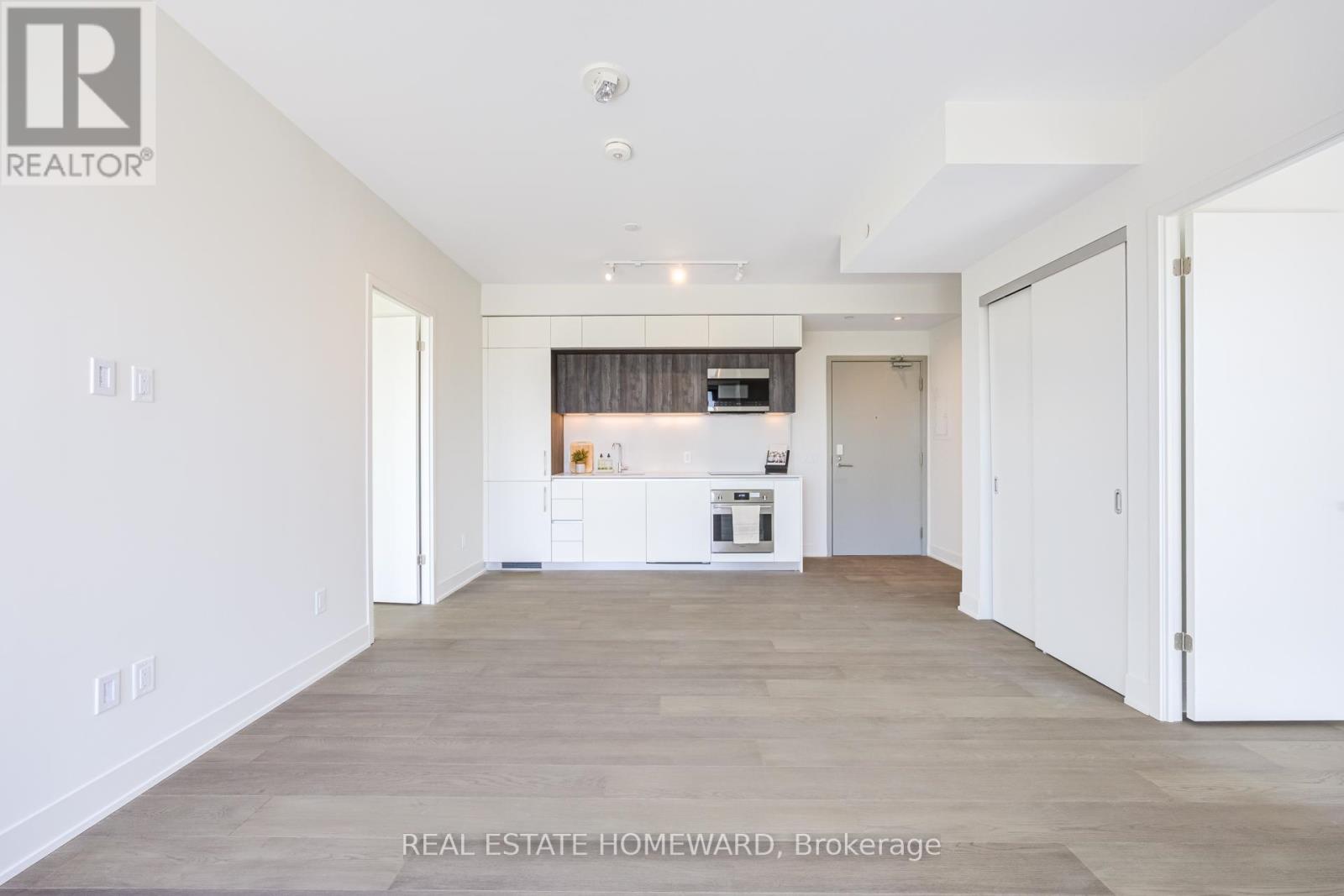 404 - 322 Dupont Street, Toronto, Ontario  M5R 0E3 - Photo 16 - C13105458