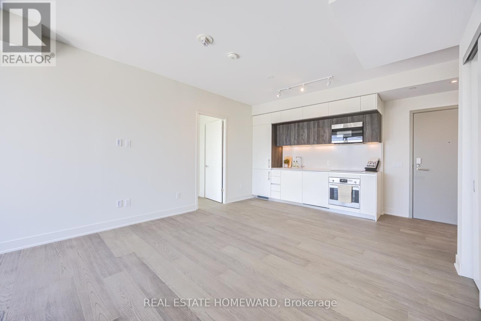 404 - 322 Dupont Street, Toronto, Ontario  M5R 0E3 - Photo 17 - C13105458