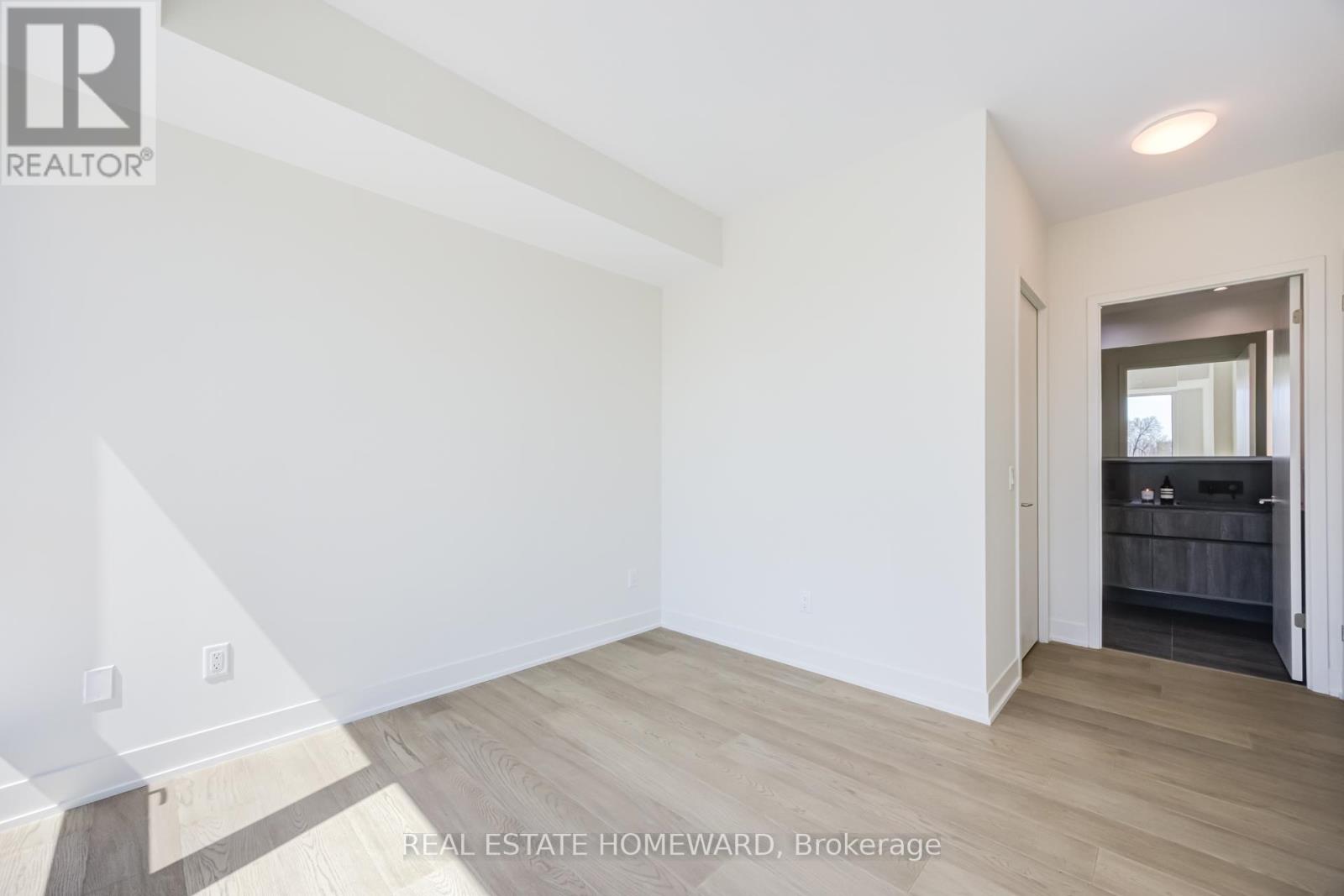 404 - 322 Dupont Street, Toronto, Ontario  M5R 0E3 - Photo 8 - C13105458