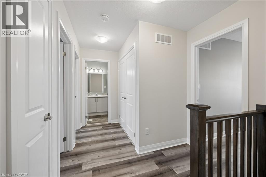 54 Bank Swallow Crescent, Kitchener, Ontario  N2P 0J7 - Photo 27 - 40821883