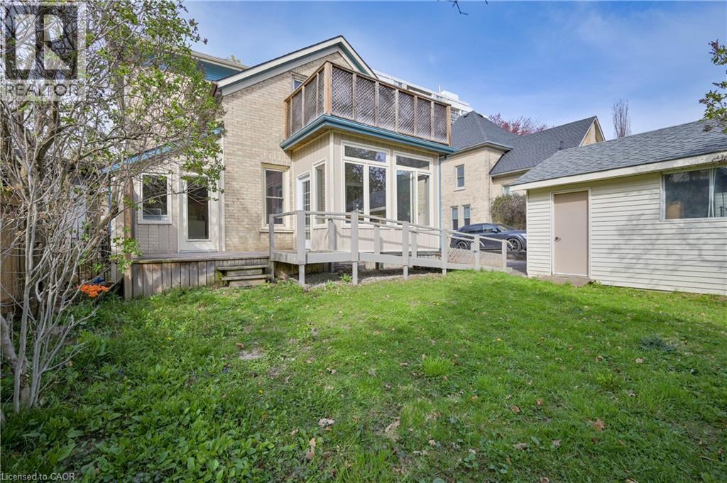 25 Ahrens Street W, Kitchener, Ontario  N2H 4B6 - Photo 32 - 40826508