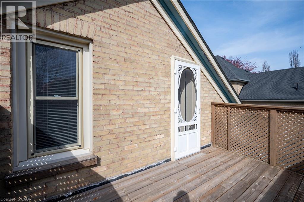25 Ahrens Street W, Kitchener, Ontario  N2H 4B6 - Photo 27 - 40826508