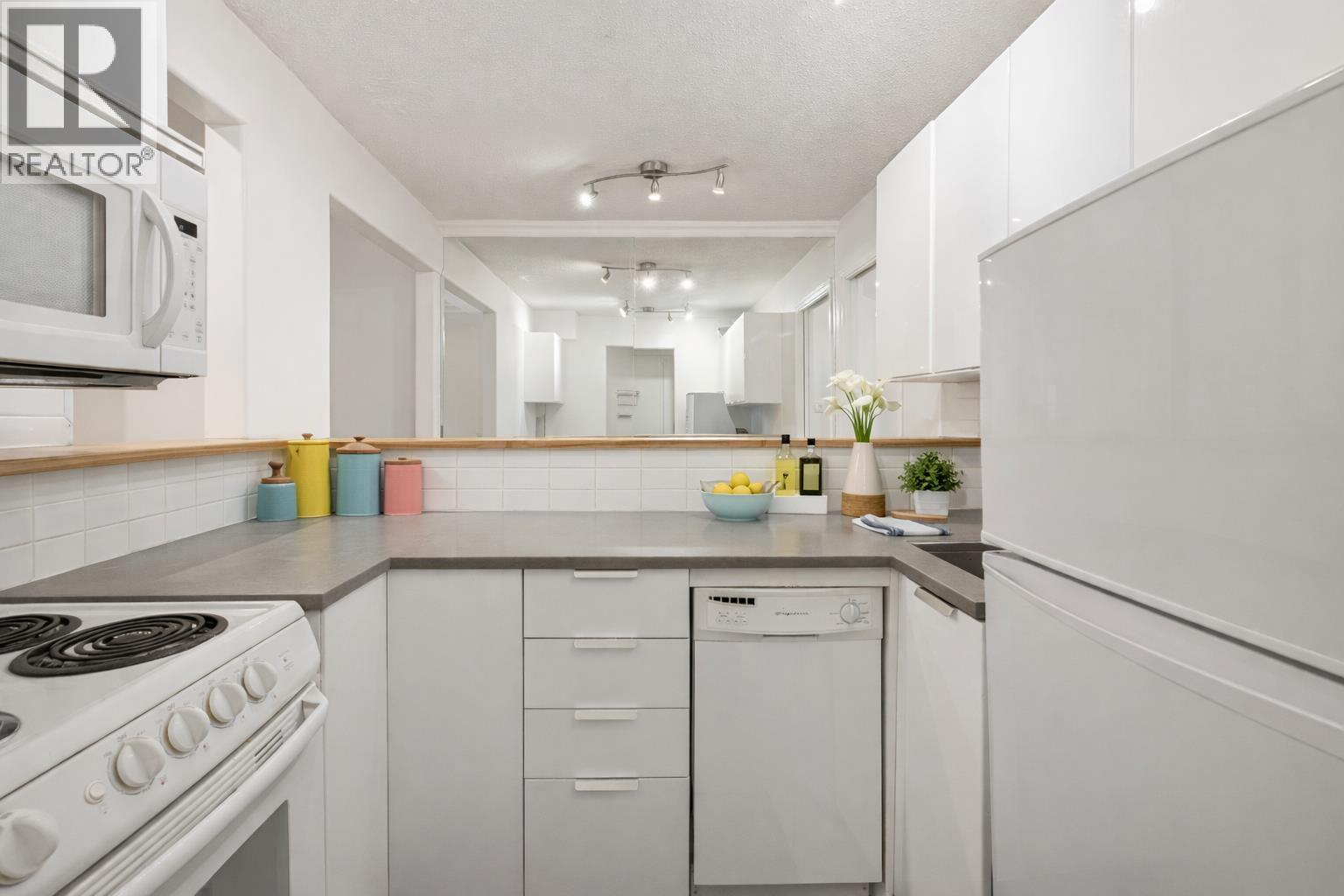 107 350 E 5th Avenue, Vancouver, British Columbia  V5T 1H4 - Photo 9 - R3096001