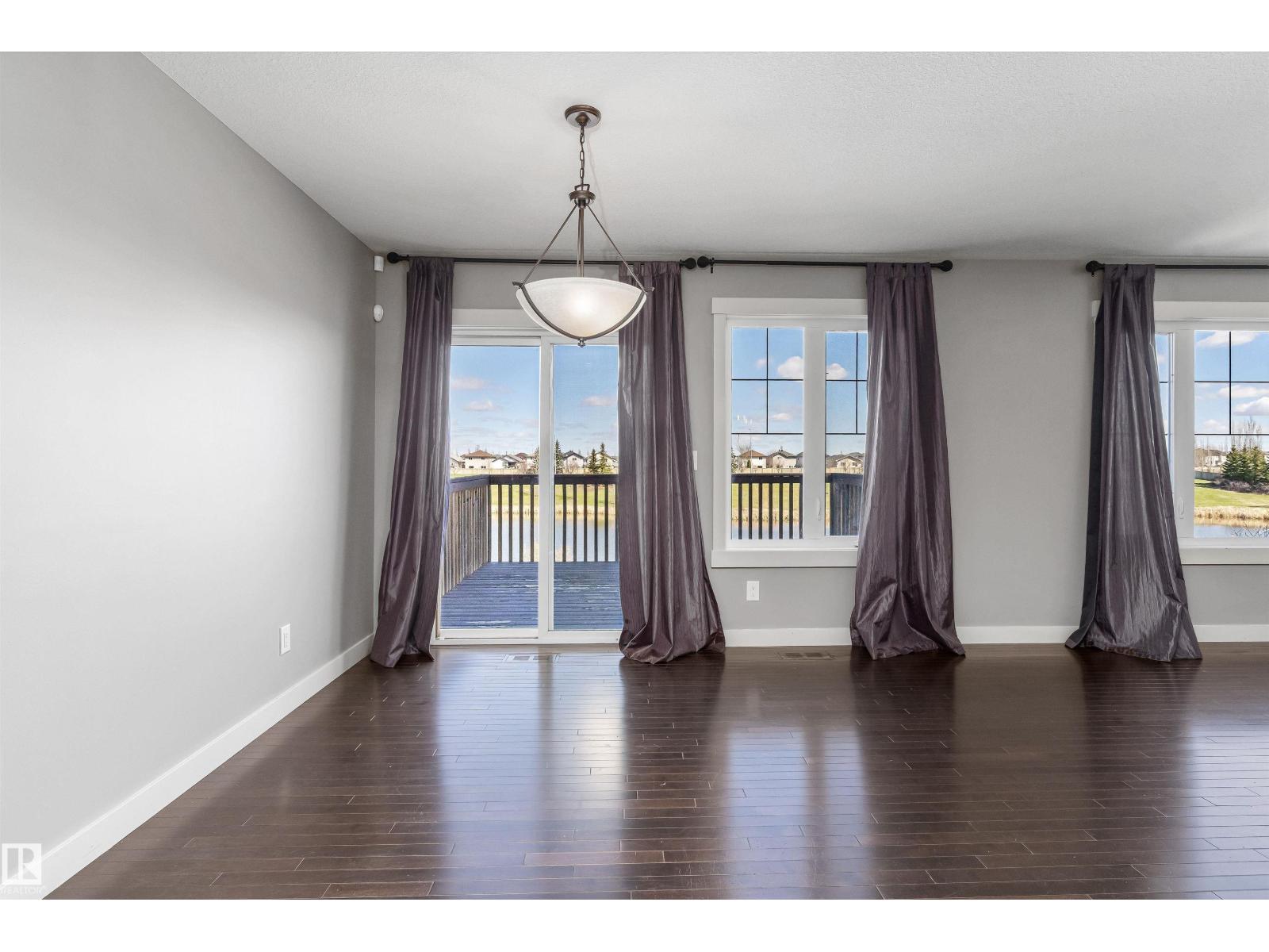 3318 21a Av Nw, Edmonton, Alberta  T6T 0L1 - Photo 6 - E4486700