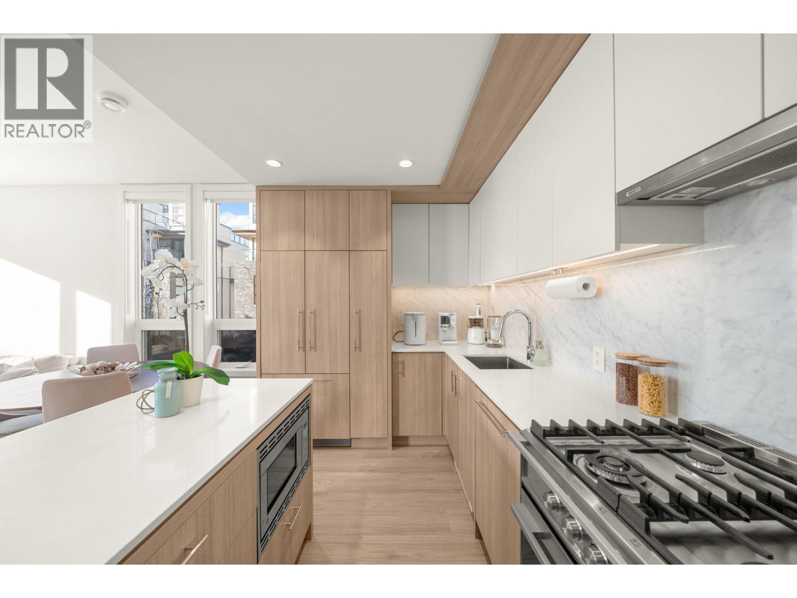 312 6085 Irmin Street, Burnaby, British Columbia  V5J 0J7 - Photo 11 - R3121276