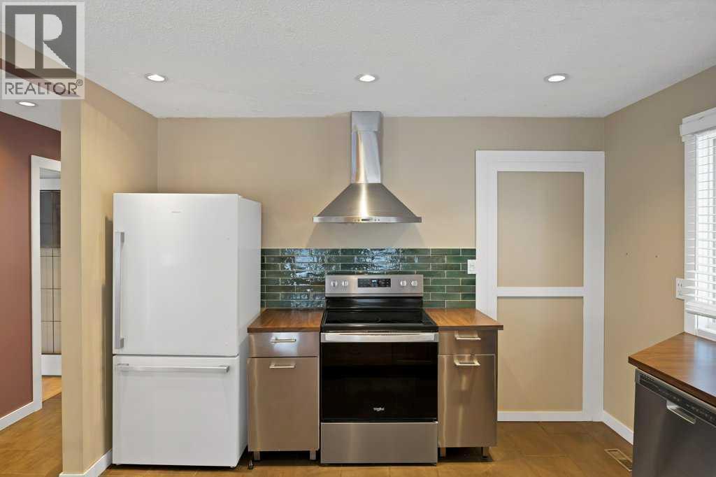 480 Midridge Drive Se, Calgary, Alberta  T2X 1B3 - Photo 10 - A2302994