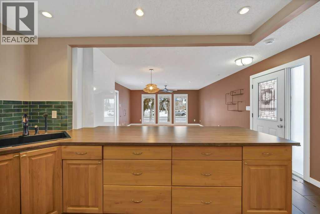 480 Midridge Drive Se, Calgary, Alberta  T2X 1B3 - Photo 11 - A2302994