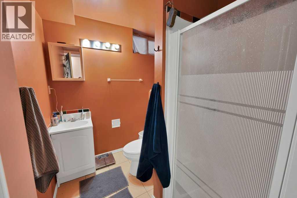 480 Midridge Drive Se, Calgary, Alberta  T2X 1B3 - Photo 32 - A2302994
