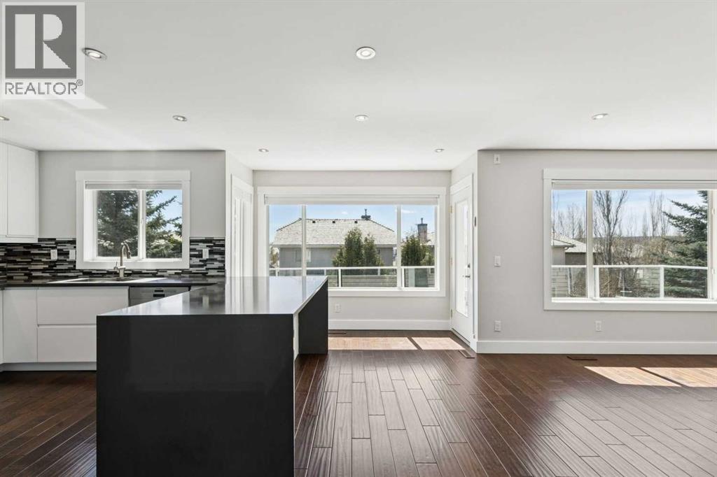 15 Springbank View SW, Calgary, Alberta  T3H 4J5 - Photo 9 - A2304465