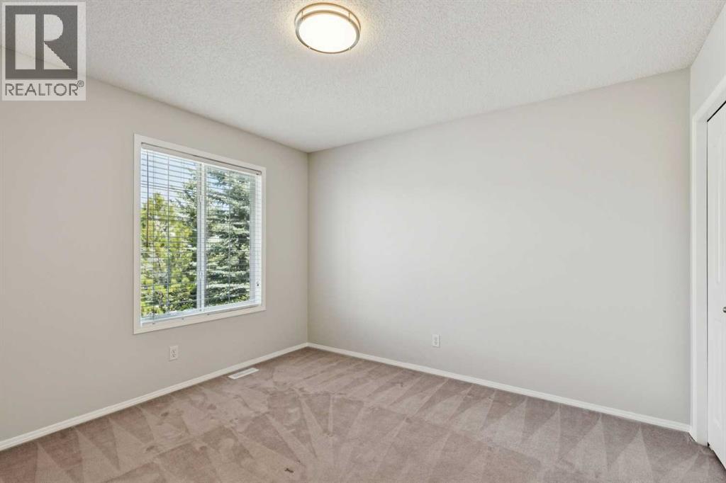 15 Springbank View SW, Calgary, Alberta  T3H 4J5 - Photo 32 - A2304465