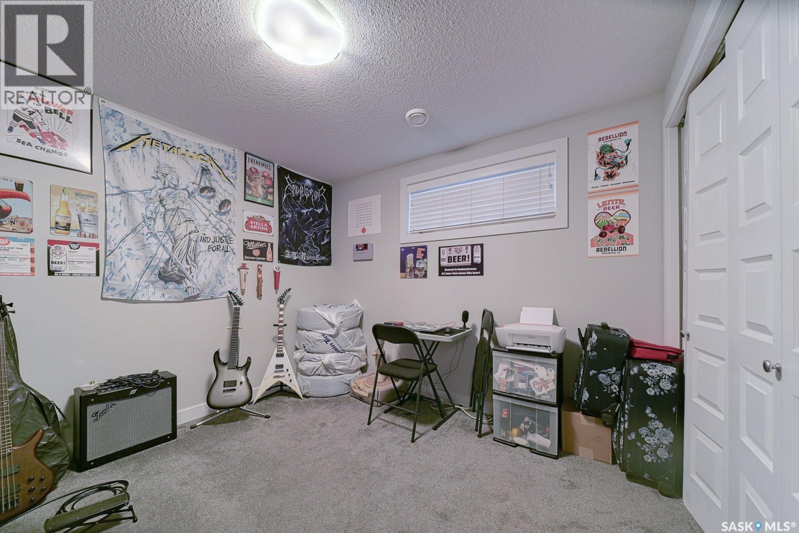 4329 Wakeling Street, Regina, Saskatchewan  S4W 0L7 - Photo 35 - SK035464