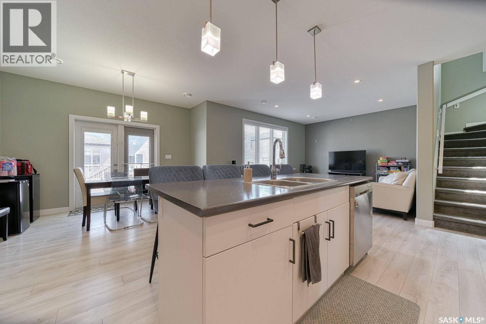4329 Wakeling Street, Regina, Saskatchewan  S4W 0L7 - Photo 4 - SK035464