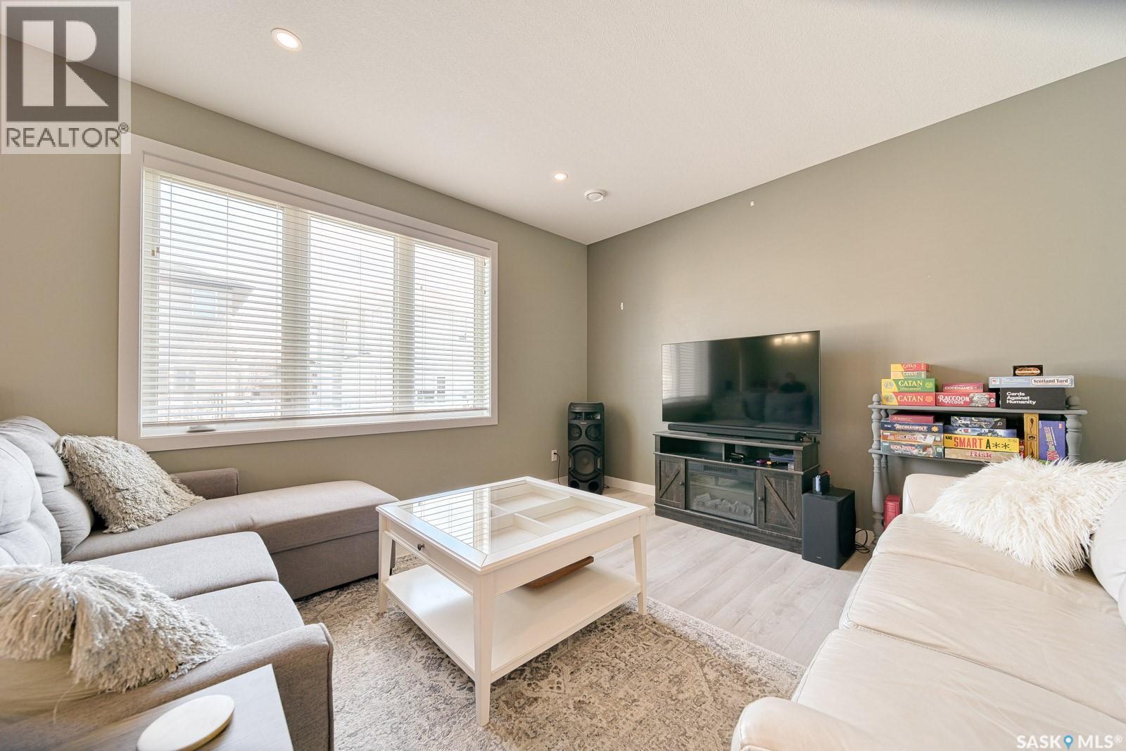 4329 Wakeling Street, Regina, Saskatchewan  S4W 0L7 - Photo 6 - SK035464