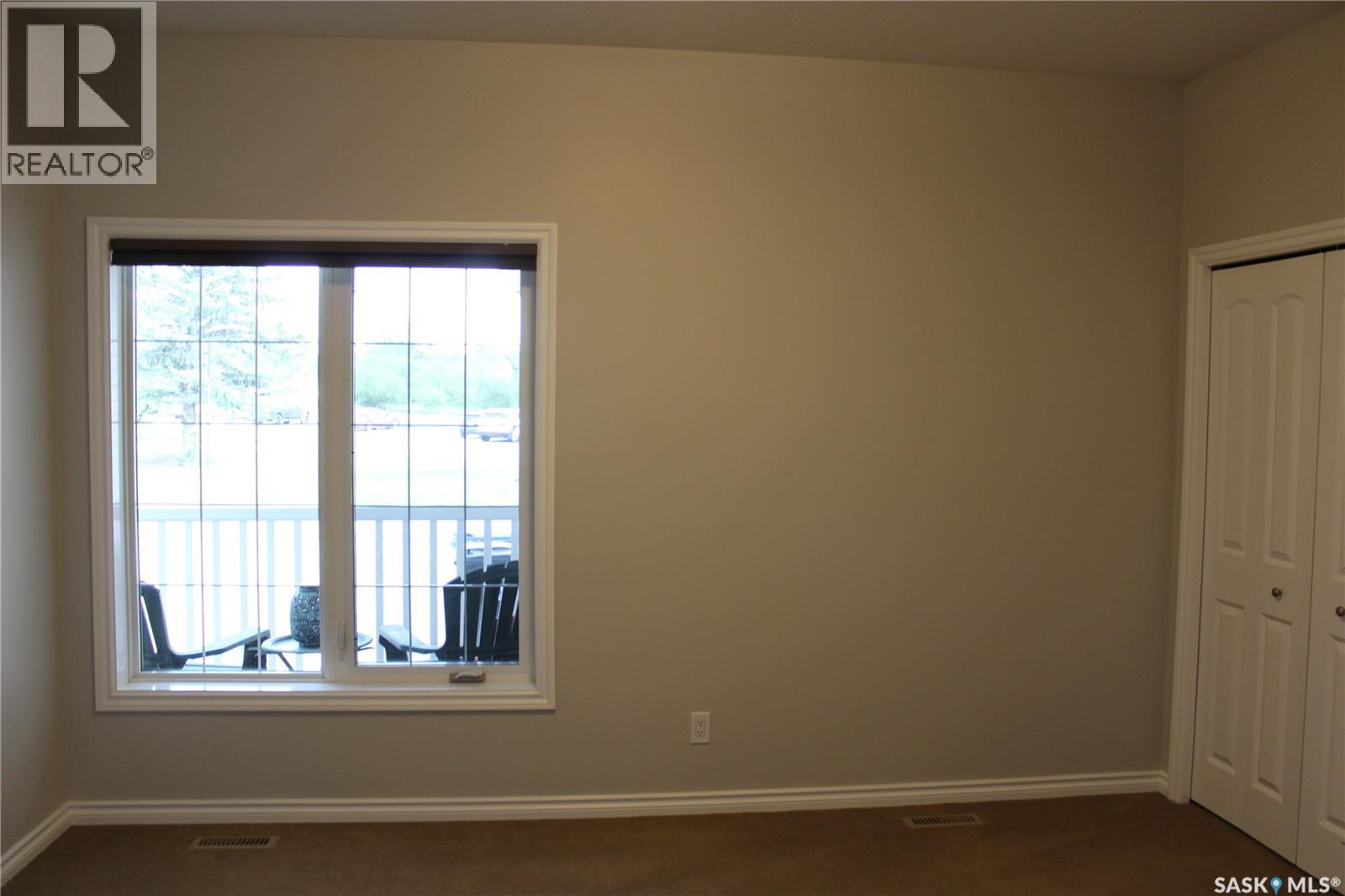 108 Erickson Street, Midale, Saskatchewan  S0C 1S0 - Photo 11 - SK035424