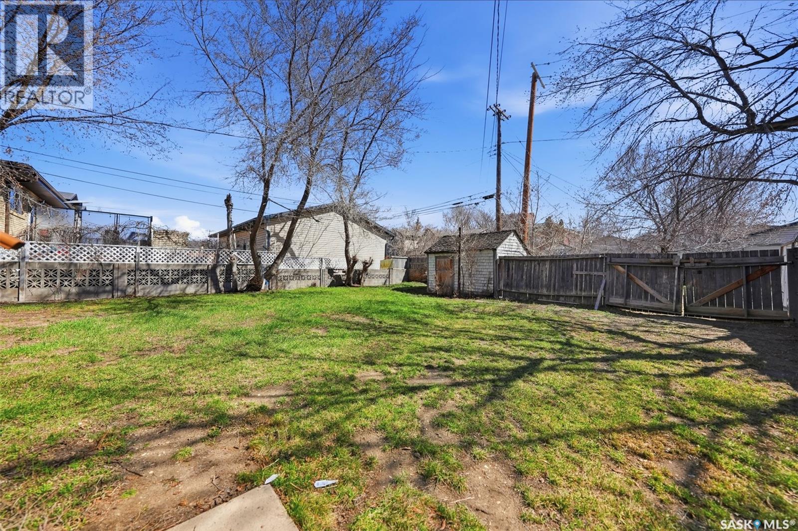 408 L Avenue N, Saskatoon, Saskatchewan  S7L 2P7 - Photo 36 - SK035227