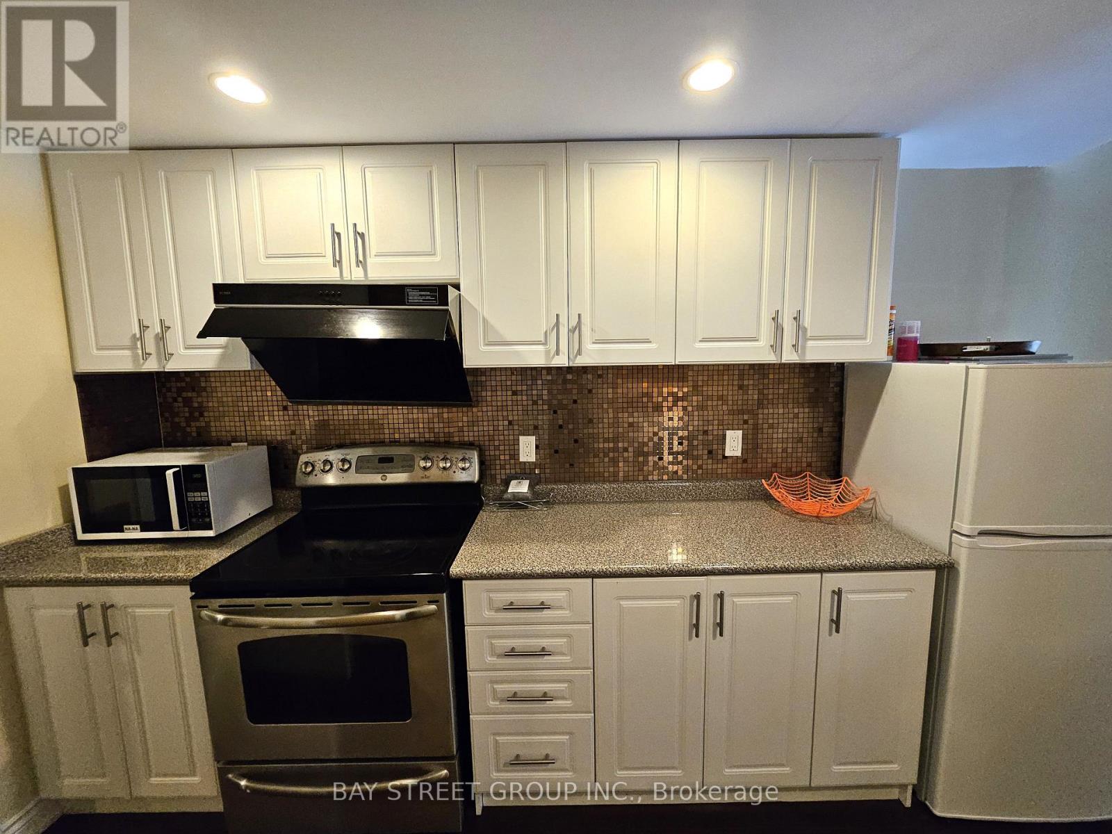 Bsmt - 33 Valmont Avenue, Richmond Hill, Ontario  L4E 0P8 - Photo 12 - N13105346