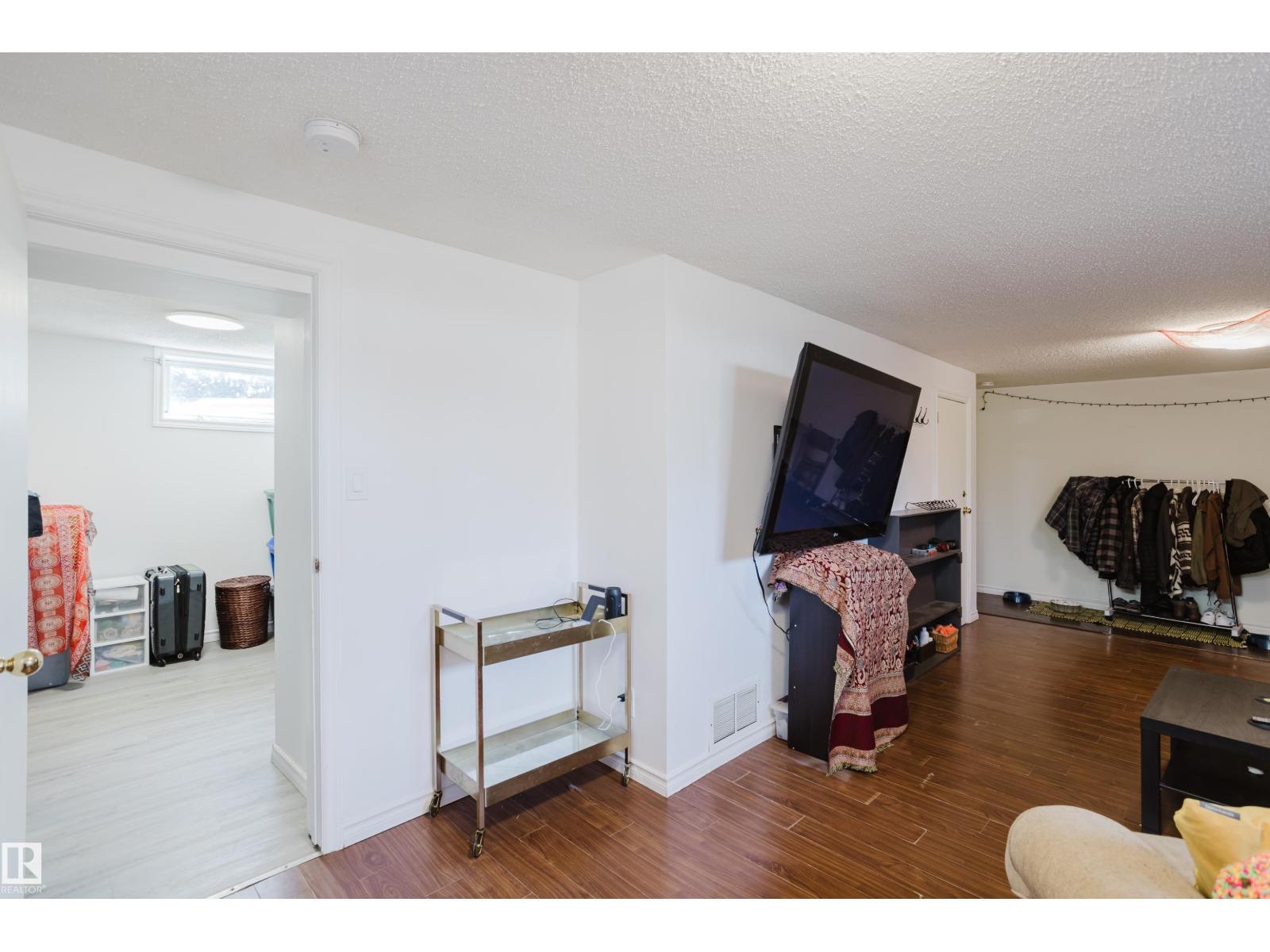 10325 152 St Nw, Edmonton, Alberta  T5P 1Y4 - Photo 22 - E4486702