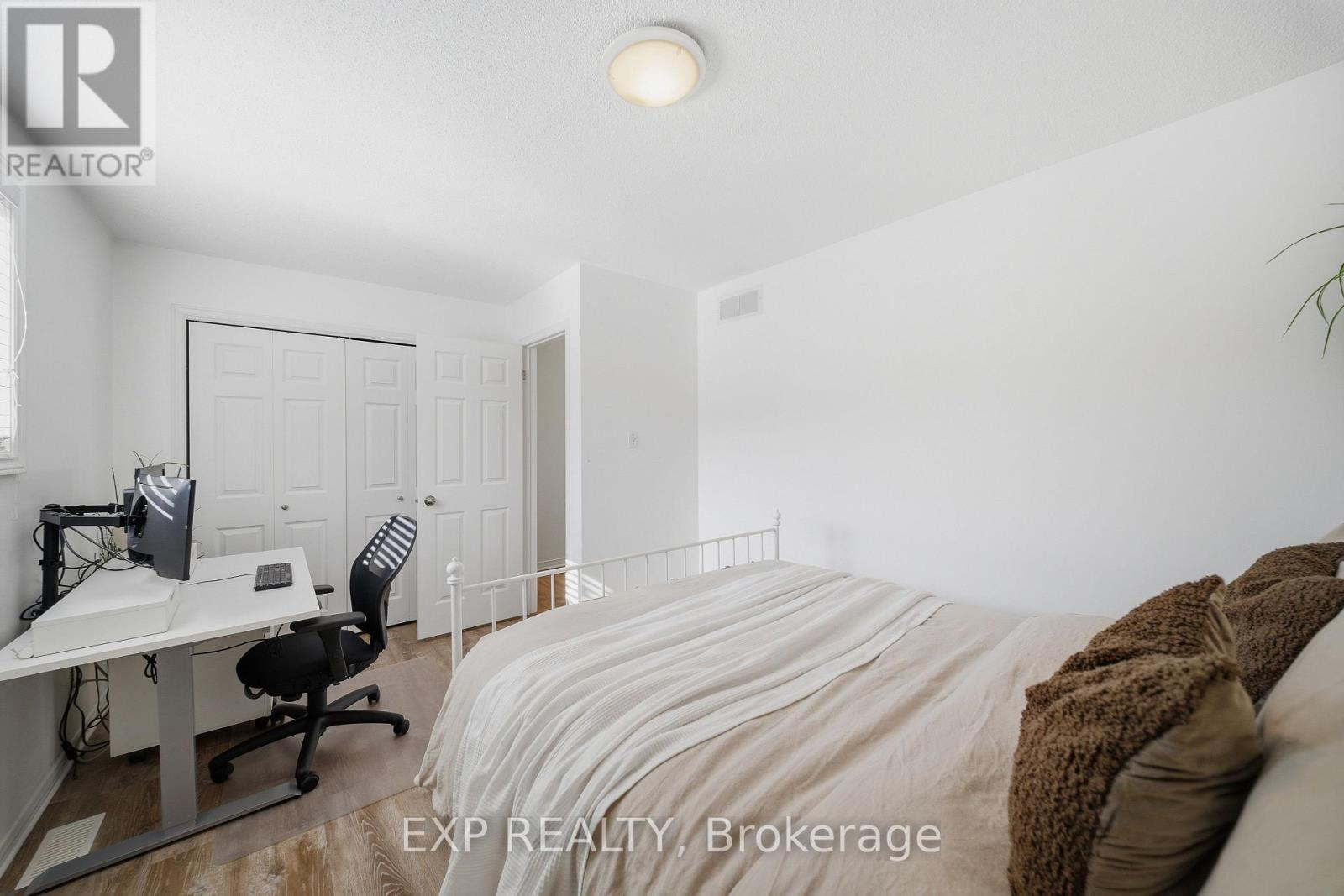 1832 Loranger Court, Ottawa, Ontario  K1C 7H6 - Photo 26 - X12940912