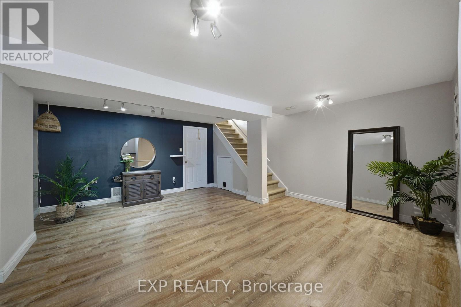 1832 Loranger Court, Ottawa, Ontario  K1C 7H6 - Photo 29 - X12940912