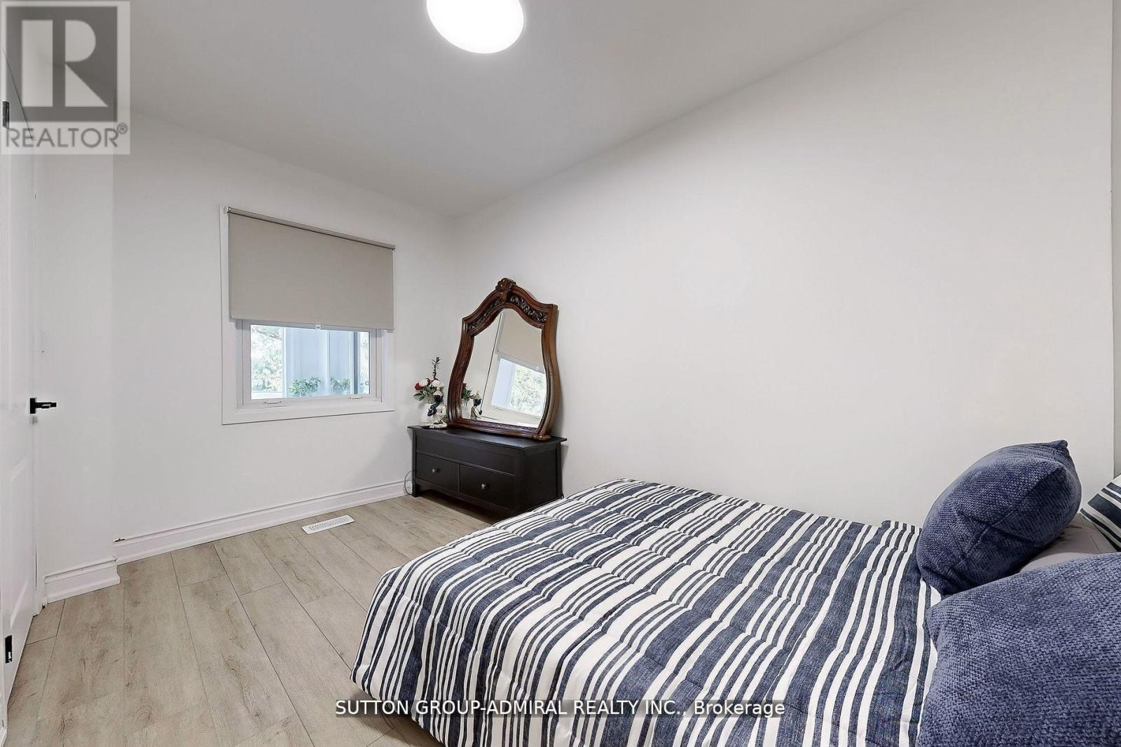 14 Spears Street, Toronto, Ontario  M6N 3X7 - Photo 22 - W13105356