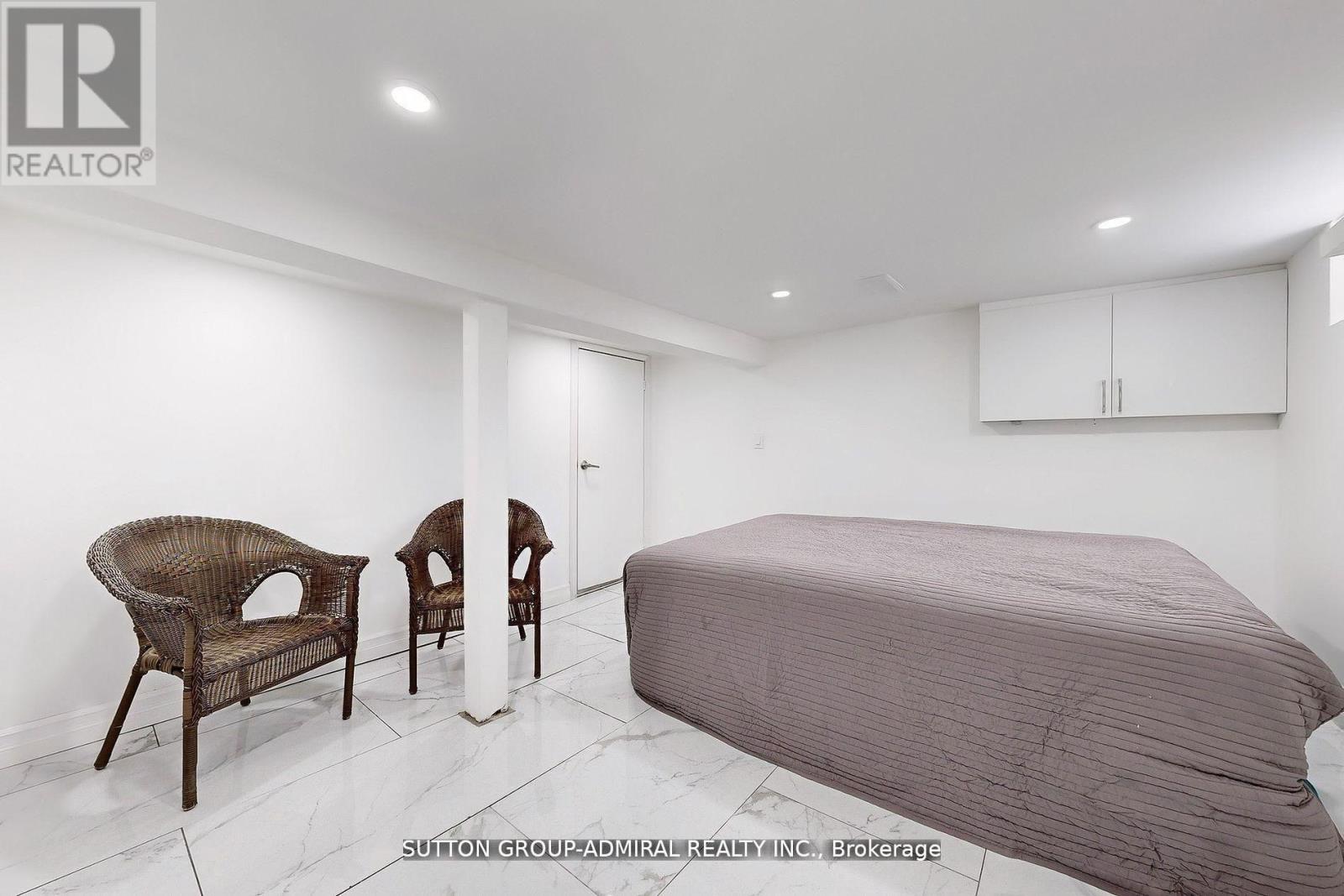 14 Spears Street, Toronto, Ontario  M6N 3X7 - Photo 41 - W13105356