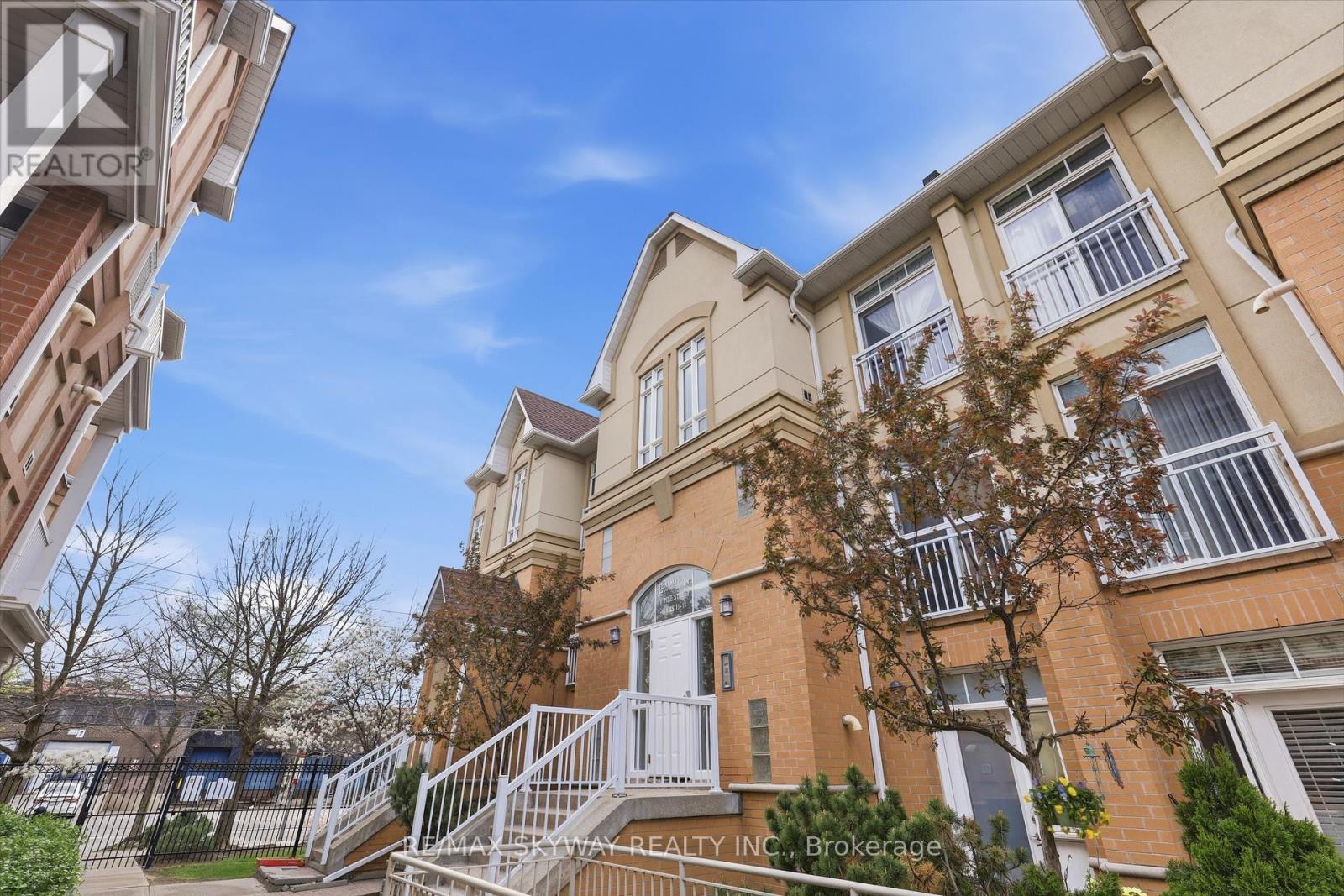 15 - 11 Pine Street, Toronto, Ontario  M9N 0A6 - Photo 10 - W13105448