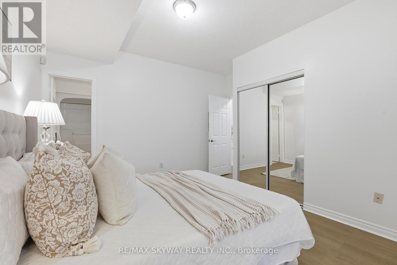 15 - 11 Pine Street, Toronto, Ontario  M9N 0A6 - Photo 28 - W13105448