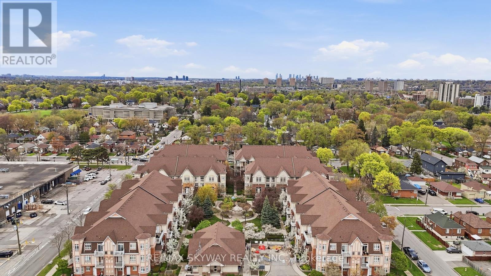 15 - 11 Pine Street, Toronto, Ontario  M9N 0A6 - Photo 6 - W13105448