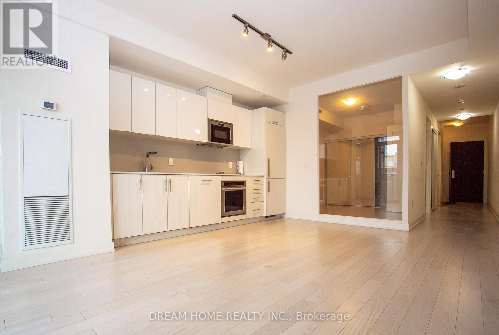816 - 330 Richmond Street W, Toronto, Ontario  M5V 1X2 - Photo 5 - C12992228