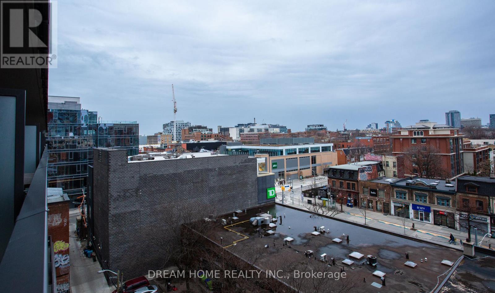 816 - 330 Richmond Street W, Toronto, Ontario  M5V 1X2 - Photo 17 - C12992228