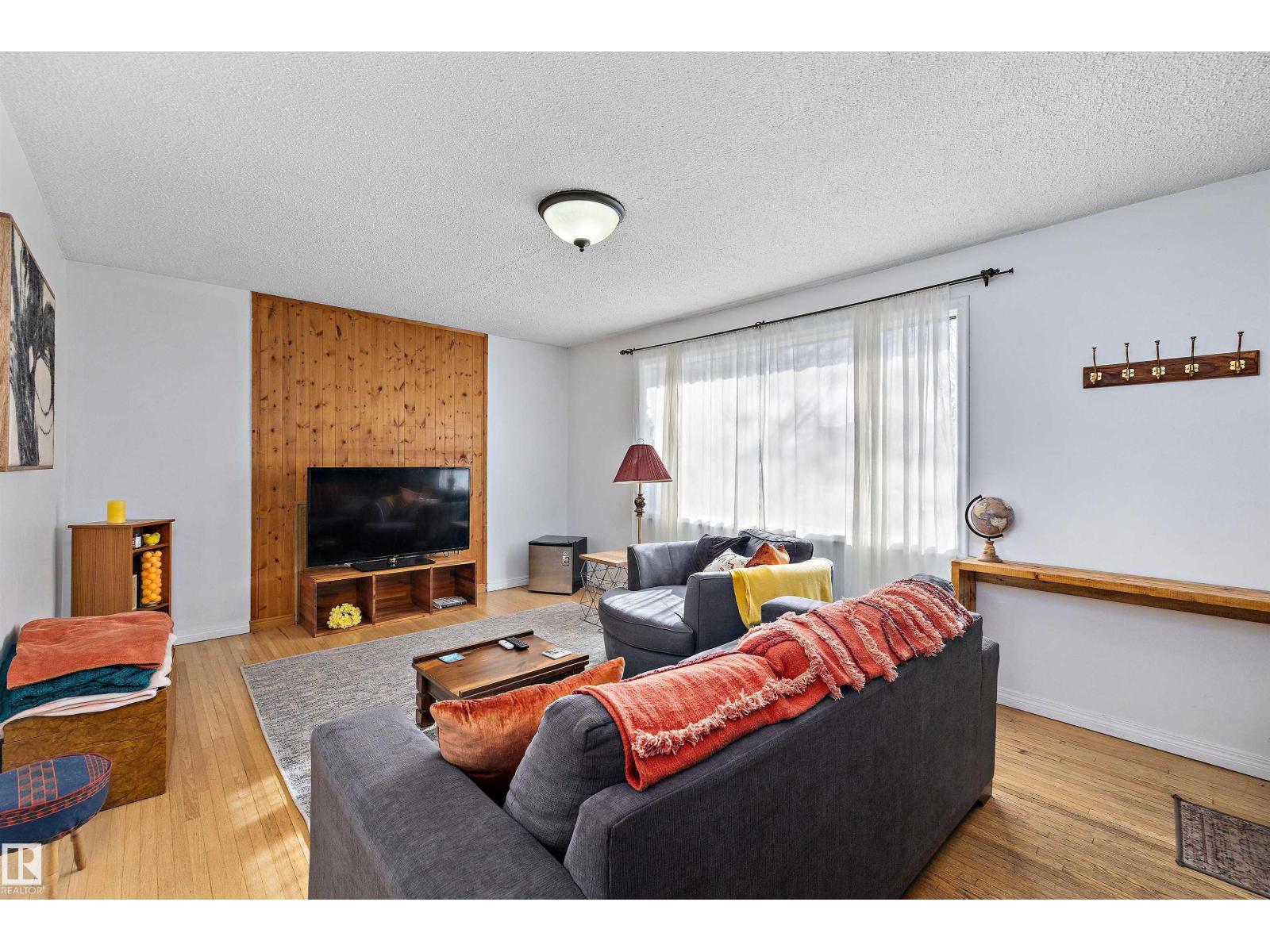 11607 141 St Nw, Edmonton, Alberta  T5M 1T7 - Photo 5 - E4486696