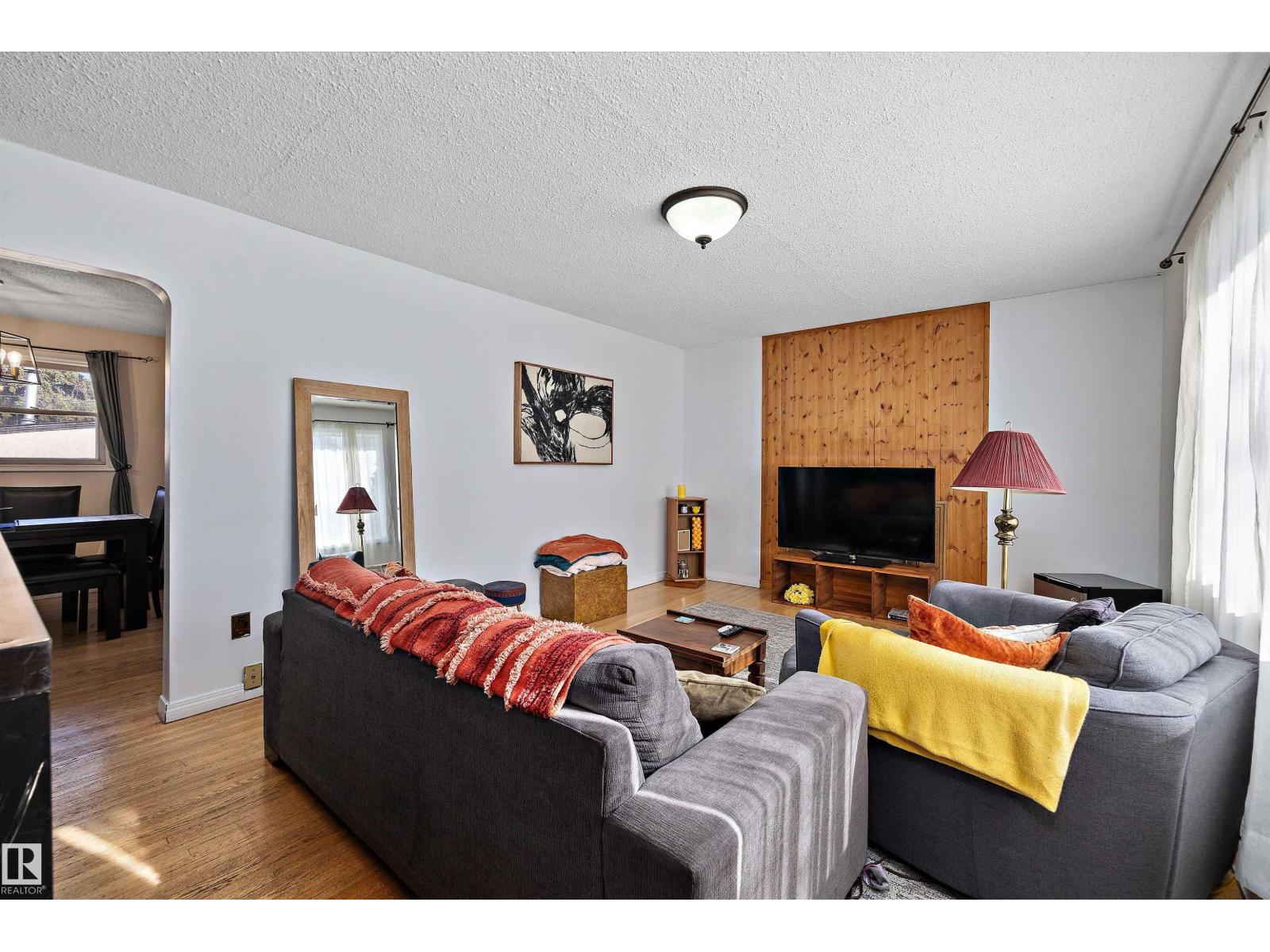 11607 141 St Nw, Edmonton, Alberta  T5M 1T7 - Photo 4 - E4486696