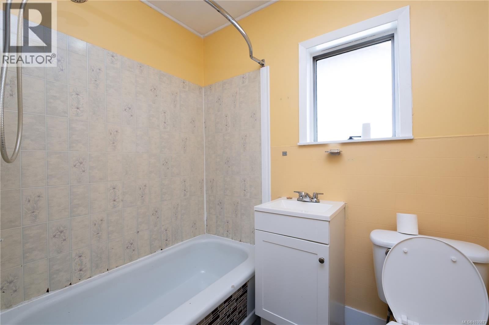 658 Thulin St, Campbell River, British Columbia  V9W 2L3 - Photo 24 - 1030873