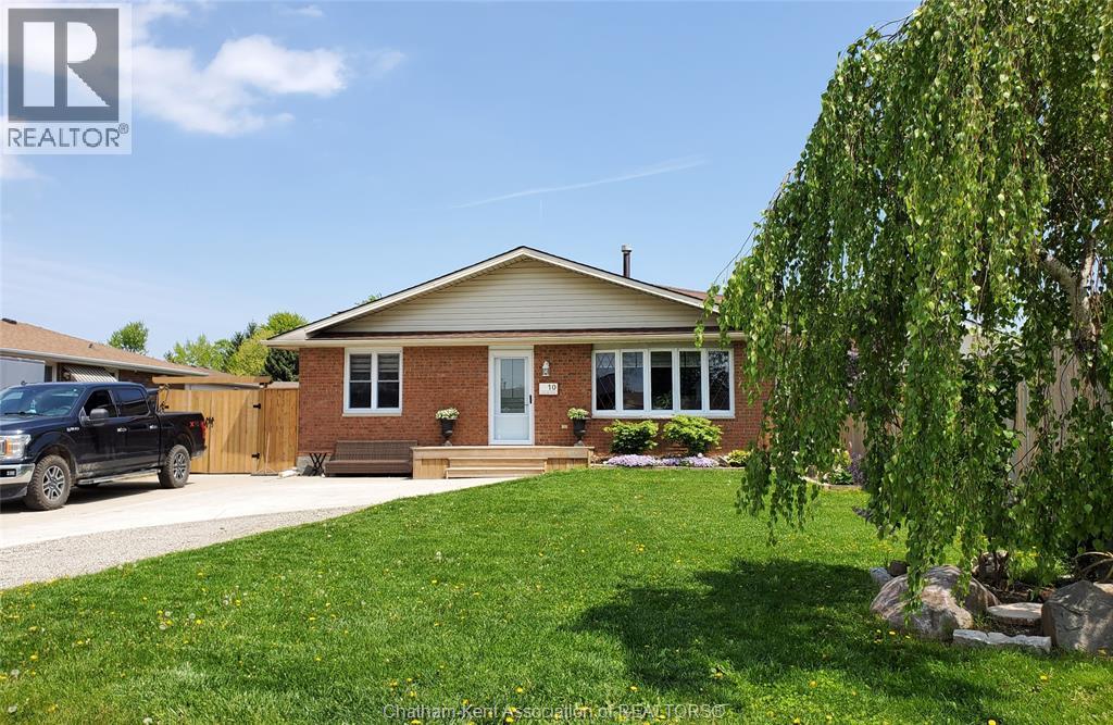 10 Athlone ROAD, Tilbury, Ontario