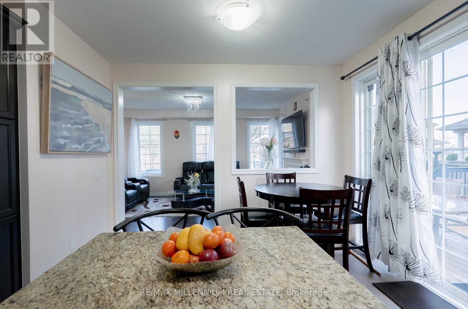 8 Zelda Road, Brampton, Ontario  L6R 0B3 - Photo 41 - W13105188